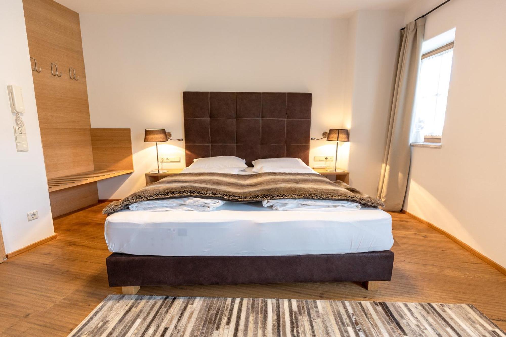 קיוזה Der Unterwirt Guesthouse And Restaurant מראה חיצוני תמונה